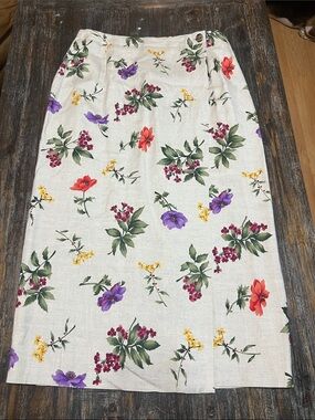 Vintage Linen Blend Skirt - Floral - Made in USA Mark, Fore & Strike
